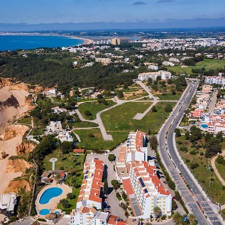 Ocean Solar Do Vau W/ Pool By Lovelystay Portimão Exterior photo