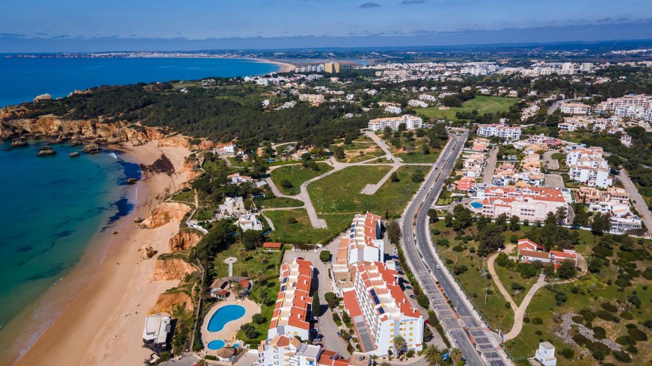 Ocean Solar Do Vau W/ Pool By Lovelystay Portimão Exterior photo